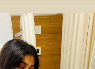 Shamna Kasim Instagram - This feeling of my life is just unimaginable… I am very very close to my mother she is my world now I have become a mother 🤲 now only I feel I have become a complete woman ❤️🧿