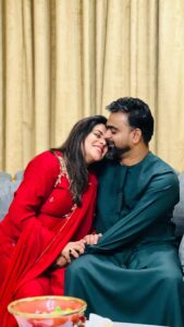 Shamna Kasim Instagram - Very very happy to be his strong woman ❤️🧿 wishing all the wonderful women out there very very #happywomensday ❤️