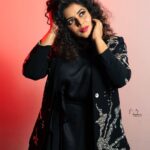 Shamna Kasim Instagram - The most alluring thing a woman can have is CONFIDENCE…. Styling: @impriyankasahajananda Costume: @ewoke.studio Pics: @v_capturesphotography Hairstylist: @hairartistpoojagupta Personal staff: @pranay_kohli #lovemyjob #lovemylife ❤️🧿