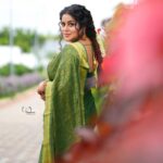 Shamna Kasim Instagram - Nothing feels as perfect as a saree ❤️ Styling: @vasudevan.arun Saree: @zoella_dubai Saree blouse: @vasudevan.arun Jewelry: @emmadi_silver_jewellery Pics: @v_capturesphotography Hairstylist: @hairartistpoojagupta Personal staff: @pranay_kohli @etvtelugu2708 #dheepremierleague #lovemyjob 🧿