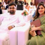 Shamna Kasim Instagram - Happy to meet @slama.almazroui