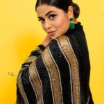 Shamna Kasim Instagram - Dream big, stay positive, work hard and let’s start the journey of 2023…. Costume: @brandmandir Jwellery: @kushalsfashionjewellery Pics: @v_capturesphotography Hairstylist: @hairartistpoojagupta Personal staff: @pranay_kohli
