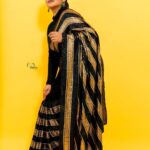 Shamna Kasim Instagram - Dream big, stay positive, work hard and let’s start the journey of 2023…. Costume: @brandmandir Jwellery: @kushalsfashionjewellery Pics: @v_capturesphotography Hairstylist: @hairartistpoojagupta Personal staff: @pranay_kohli