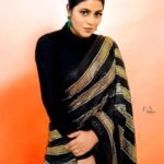 Shamna Kasim Instagram - Dream big, stay positive, work hard and let’s start the journey of 2023…. Costume: @brandmandir Jwellery: @kushalsfashionjewellery Pics: @v_capturesphotography Hairstylist: @hairartistpoojagupta Personal staff: @pranay_kohli