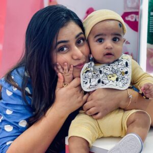 Shamna Kasim Instagram - The happiness you get being a mother u will not get that in anything…. Having the best and the best time of my life 🤲