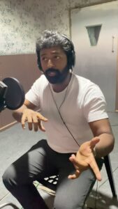 Shanthanu Bhagyaraj Instagram - Dubbing BTS #MY3 ❤️🎉 Watch till the end 🙏🏻 
There was a dialogue fumble & I said “INNORU ROBOT INNORU BREAKFAST” by mistake but managed in the same take and @theabishekkumar & @sakthii___ were clueless what to react🤣🤣
Watch their expression .. too cute 😍🤣
Been wanting to share this for long 😜😍
A @disneyplushotstartamil Original
Directed by @rajeshmdirector 
@ihansika @themugenrao @jananihere_  @trendloud @ganesan_s_official