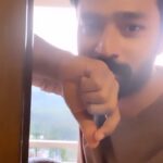 Shanthanu Bhagyaraj Instagram – 𝒱𝒾𝒷𝒾𝓃𝑔 & 𝒯𝒽𝓇𝒾𝓋𝒾𝓃𝑔 😍
𝒥𝓊𝓈𝓈𝓈 𝐿𝒾𝓋𝑒 𝓎🍪𝓊𝓇 𝐵𝑒𝓈𝓉 𝐿𝒾𝒻𝑒… 
𝒶𝒻𝓉𝑒𝓇 𝒶𝓁𝓁 𝓎ø𝓊 𝐿𝒾𝓋𝑒 𝒾𝓉 Ô𝓃𝒸𝑒 😊

📸 @theabishekkumar @sakthii___ 😍

#vibing #vibinghigh #thriving #liveyourlife #bestlife #live #liveitonce #réel