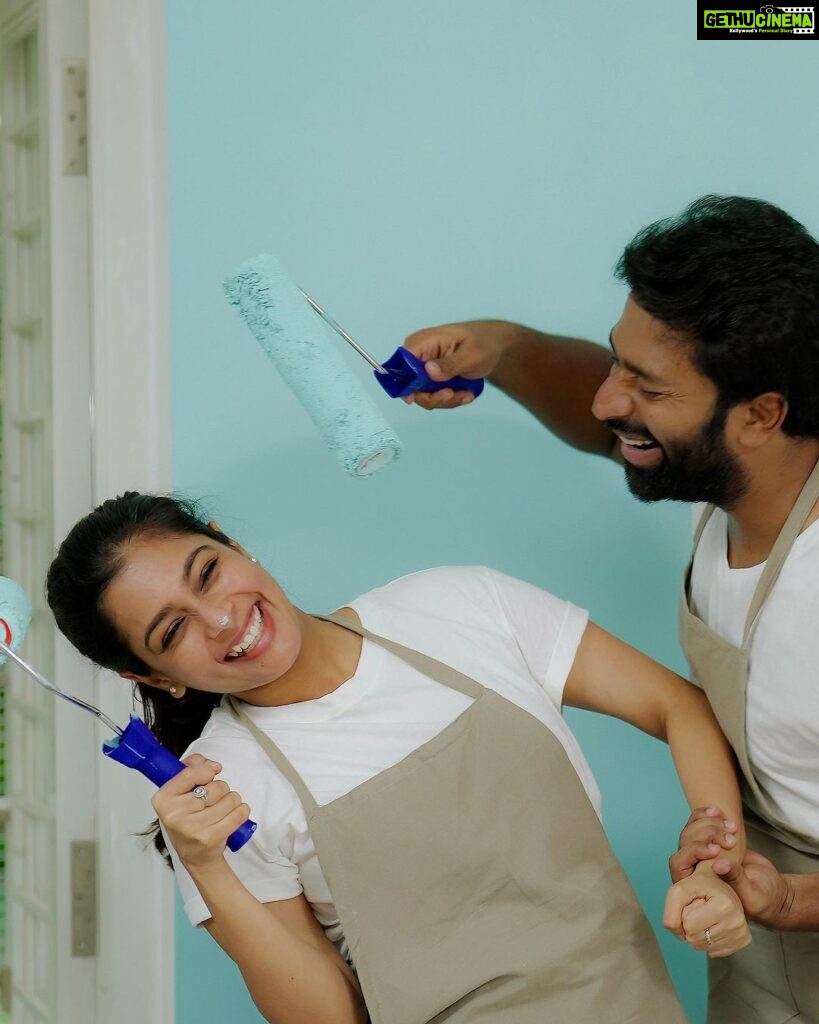 Shanthanu Bhagyaraj Instagram - It’s painting time ❤️🎨🥰 Watch our new video “Home Makeover” with @nipponpaintindia on #WithLoveShnthnuKiki 💛 (Channel link in bio) @kikivijay11 #paint #homepainting #nippon #nipponpaint #homemakeover