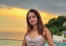 Shanvi Srivastava Instagram - Chasing sunsets 🌅 👗 @therapyclothing.in . . . #lovemylife #sunsets #whataview #bali #vacationdiaries #vacationmode #vibes #vacation #shanvi #shanvisrivastava #shanvisri #throwback #chasingsunsets #potd #ootd #instagood #instafashion #instalove