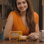 Shanvi Srivastava Instagram - Discover the Natural Goodness of Turmeric and Sandalwood with Santoor Haldi Chandan Soap. ಇದು ಸಮೃದ್ಧವಾದ ನೊರೆಯು ಆರ್ಧ್ರಕ ಸ್ಪರ್ಶ ಮತ್ತು ಸ್ವರ್ಗೀಯ ಪರಿಮಳದೊಂದಿಗೆ ಹೊಳೆಯುವ, ವಿಕಿರಣ ಮತ್ತು ನಯವಾದ ಚರ್ಮವನ್ನು ನೀಡುತ್ತದೆ.Try it today! Purchase it now- https://www.amazon.in/stores/page/E570659A-EE83-444A-8C00-F215D2B8E6A9?channel=Karnataka_JFM #santoor #allnewsantoor #SantoorStayYoung #haldiandchandan Bangalore, India