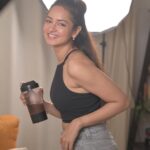 Shanvi Srivastava Instagram – ………. is the secret of my energy🙊🙈🤷‍♀️ 
.
.
.
.
.
📸 @deepak_das_photography 
#shanvisrivastava #shanvisri #isopure @isopure_india #teamisopure #healthylifestyle #proteinpacked #healthgoals #workout #fitness 
#thursday #thursdaymotivation #ad