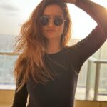 Shanvi Srivastava Instagram – “Chasing sunshine and dancing with the wind ☀️💨”
.
.
.
#shanvisri #love #sunshine #wednesday #weddinginspiration #instadaily #shanvisrivastava #shanvians #beyou #lifeisgood #gratitude #unedited Mumbai, Maharashtra