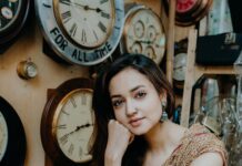 Shanvi Srivastava Instagram - ये आँखें और इन खुली आँखों में बंद हज़ारों सपने….ये हज़ारों सपने और इन्हें हक़ीक़त में बदलने का इंतज़ार ….. मेरी कहानी …. . . . . . #shanvisrivastava #shanvisri #shanvisrivastsav #chorbazaar #mumbai #cityofdreams #love #life #mondaymotivation