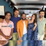 Sharib Hashmi Instagram – Team #Sangee ke Sang ❤️❤️❤️ 

@director.sumitkulkarni @vidyamalavade @isanjaybishnoi @im_gaurav_more20 

#NewFilm #indiefilm #excited #fun #filming #onthesets #bts