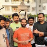 Sharib Hashmi Instagram - Happy Faces from the sets of sangii🥳🥳 It's wrap for @mrfilmistaani sir. It was an awesome experience working with you sir ji. Lot's of learnings from you.😇🙌 . . #sangii #film #filmmaking #filmmakers #hindifilm #hindimovie #bollywood #newmovie #newfilm