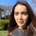 Shazahn Padamsee Instagram - New year new film 🎬✨ Shooting for my next #DreamBig directed by @aryemanramsay opposite @gurumann in the USA. Been super fun working with everyone, truly the best team ever! A huge shoutout to @poonamramsay @harmanmann @veirramsay for being so awesome 🤍 #2023 California, USA