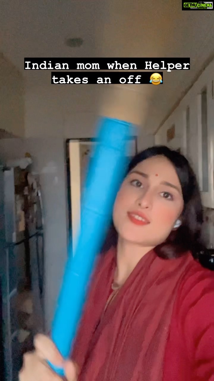 Sheen Dass Instagram - Aaj mere help Ka sach mein off tha!! Moved my body tonight 😂 . . . #sheendass #funny #reel #comedy #masti