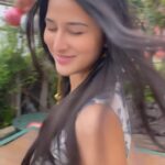 Sheen Dass Instagram - Pairing vibes with awesome Mausam 🦋🌈🌦️💕 . . #reels #mumbai #monsoon #happiness #love