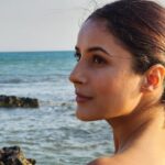 Shehnaaz Kaur Gill Instagram - 🦋🌊