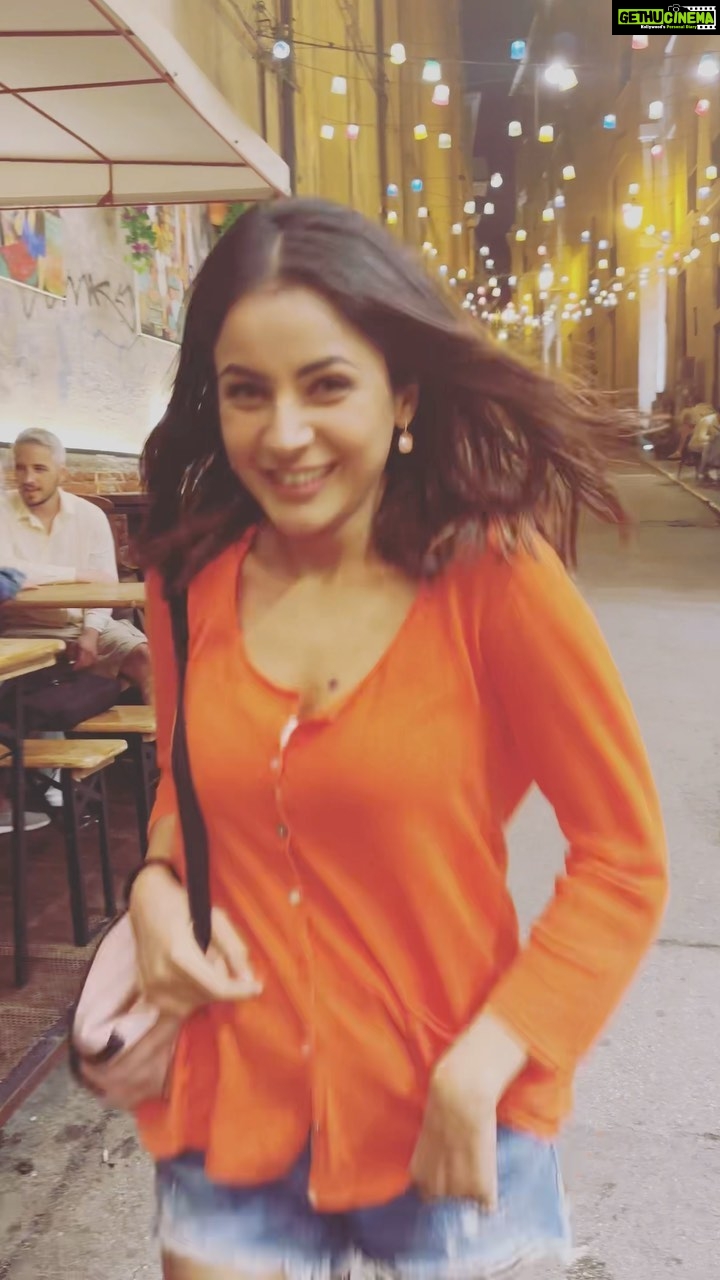 Shehnaaz Kaur Gill Instagram - ❤️❤️❤️❤️ Sicilia, Palermo, Italia