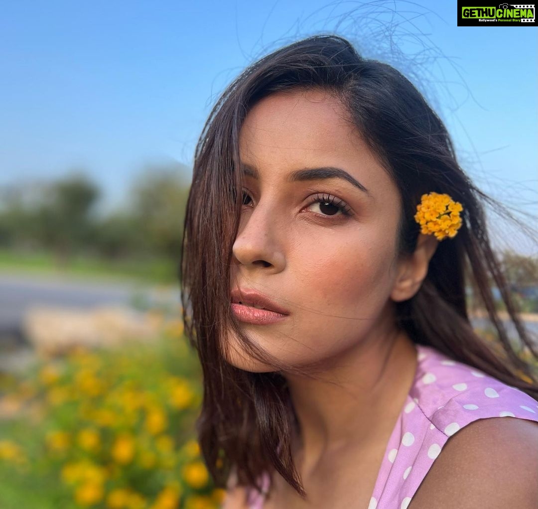 Shehnaaz Kaur Gill Instagram - 🌸🌸 Sicily, Italy