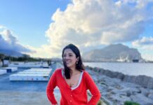 Shehnaaz Kaur Gill Instagram - By discovering nature, you discover yourself🌊 Sicily, Italy
