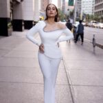 Shehnaaz Kaur Gill Instagram - TOUCHDOWN @tiff_net ! The Thank You For Coming Squad has arrived! #thankyouforcomingattiff #tyfcattiff TIFF Production: @Mediaworkss TIFF BTS: Photography & Video: @amritaroraphotography Styled by - @manishamelwani @devanshi.15 @abhilashatd Styling Team - @sim.ran_awayy @junni.khyriem @iambidipto_ @gypsy.girl.world @bhavnaaaaa.r @kasliwalriddhi @swityshinde @juhi.melwani @shubhangi.upadhyay2 *Bhumi* Outfit - @toni_maticevski Hair : @connorlangehair *Dolly* Outfit - @abhisheksharmastudio Jewellery - @vishvafinejewelry Heels - @monrowshoes Hair & Makeup: @shirleywuofficial *Kusha* Outfit - @safiyaa_official Jewellery - @vishvafinejewelry Hair & Makeup: @shirleywuofficial *Shibani* Outfit - @roologyofficial Jewellery - @vishvafinejewelry Heels- @aands_official @ascend.rohank Hair & Makeup: @shirleywuofficial *Shehnaaz* Outfit - @nicolasjebranworld @mohiebdahabieh Jewellery - @vishvafinejewelry Heels- @londonrag_in Hair & Makeup: @shirleywuofficial