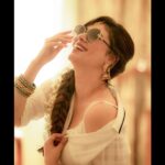 Sherin Instagram - Malipoo goes with everything! Photography - @camerasenthil Makeup - @jiyamakeupartistry Hair - @mani_stylist_ organised by @rrajeshananda #cwc #cwc4 #sherin #cookuwithcomali #cookwithcomali #white #malipoo