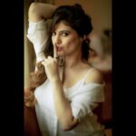 Sherin Instagram - The many faces of Sherin ❤️ Styling - @labelswarupa Makeup - @jiyamakeupartistry Hair - @mani_stylist_ Organised by - @rrajeshananda Photographer- @camerasenthil #sherin #cwc4 #cookwithcomali #cookuwithcomali #fashion #potraits #rightinthefeels