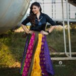 Sherin Instagram – There were, in fact, snakes on this plane 😓

Photographer – @crackjackphotography 
Costumes – @labelswarupa 
Makeup – @jiyamakeupartistry 
Hair – @mani_stylist_ 
Jewellery – @rajianand 
#sherin #cookwithcomali #cookuwithcomali #vijaytv #fashion #styling #travel #love #cooking EVP Film City