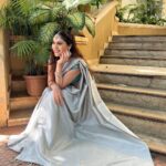 Sherin Instagram – If I were to join a matrimonial site, which pic do you think I should use? 🤔
#sherin #saree #biggboss #ethnicwear #justforlaughs #thisjokeisgoingtobitemeinthe🍑
