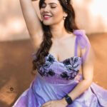 Sherin Instagram - What is your dream vacation? Who would you go there with? I am itching to get on a flight and explore the world, the travel bug in me is gnawing at me and I cannot wait to pack my bags and just go. Do you ever feel this way? Costume - @labelswarupa Makeup - @jiyamakeupartistry Hair - @purpleplusnagu Photographer- @crackjackphotography #sherin #cookwithcomali #cwc #cookuwithcomali #fashion #love #vijaytelevision #randomthoughts #morningmusings Chennai, India