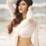 Sherin Instagram - Poseidon loves me and I love him! Costumes - @labelswarupa Makeup - @jiyamakeupartistry Hair - @mani_stylist_ Camera - @sat_narain @shotsbyuv @sakthi_fpv @sasi_raaja_thetravelaficionado #sherin #white #saree #cookwithcomali #love
