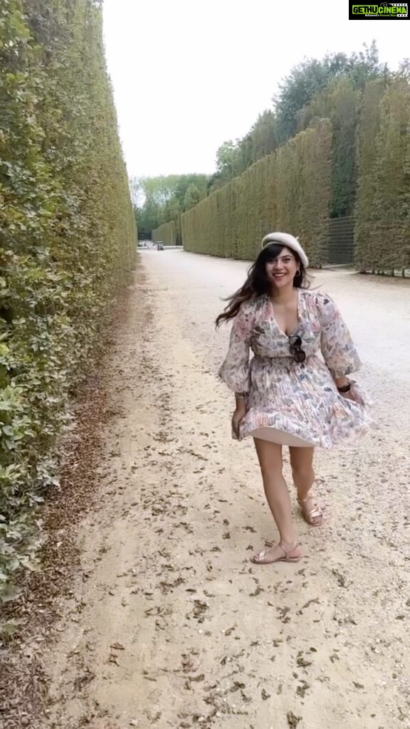 Sherin Instagram - Just running around in the palace of Versailles like I always do 💅 #sherin #france #paris #palaceofversailles #versailles #travel #love Palace of Versailles, France