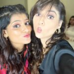 Sherin Instagram – #startmusic 
#sherin #priyanka #startmusic #vijaytelevision