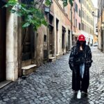 Shibani Dandekar Instagram - Somewhere in the cobble stone streets of Rome 🇮🇹 @gucci @sourceunknown_official @celine