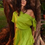 Shibani Dandekar Instagram - Finally here! Summer ready with @shoparzbyarzoo by @arzookarnani Loving every piece in this collection 🤍💫 shot by @abheetgidwani makeup @inherchair hair @azima_toppo