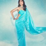 Shilpa Shetty Instagram - Flying high 🩵😉 #IndiasGotTalent #LookOfTheDay #IGT #ootd #grateful #blessed