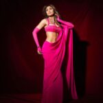 Shilpa Shetty Instagram - Think 𝓹𝓲𝓷𝓴 💖 #Sukhee #IndiasGotTalent #IGT #LookOfTheDay #DontWorryBeSukhee #SukheePromotions #ootd