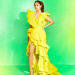 Shilpa Shetty Instagram - नींबू 🍋 #LookOfTheDay #IndiasGotTalent #ootd #IGT #blessed #grateful