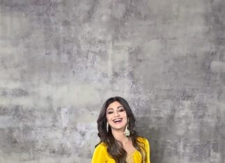 Shilpa Shetty Instagram - Jahan chance mil jaye, wahan thoda dance toh banta hai💃🏻😉♥️ #BehindTheScenes #happysoul #dancereels #grateful #bts