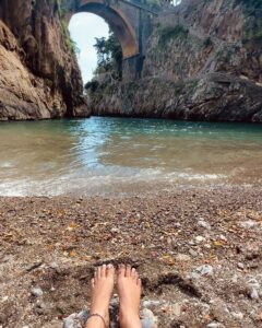 Shivaleeka Oberoi Instagram - Dolce far niente! 🦦 Furore Amalfi
