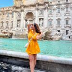 Shivaleeka Oberoi Instagram – What a Rome-antic city! 🥰
#colosseum #fontanaditrevi #wheninrome #italy #inlove #rome #beautifuldestinations 📍🇮🇹 Rome, Italy