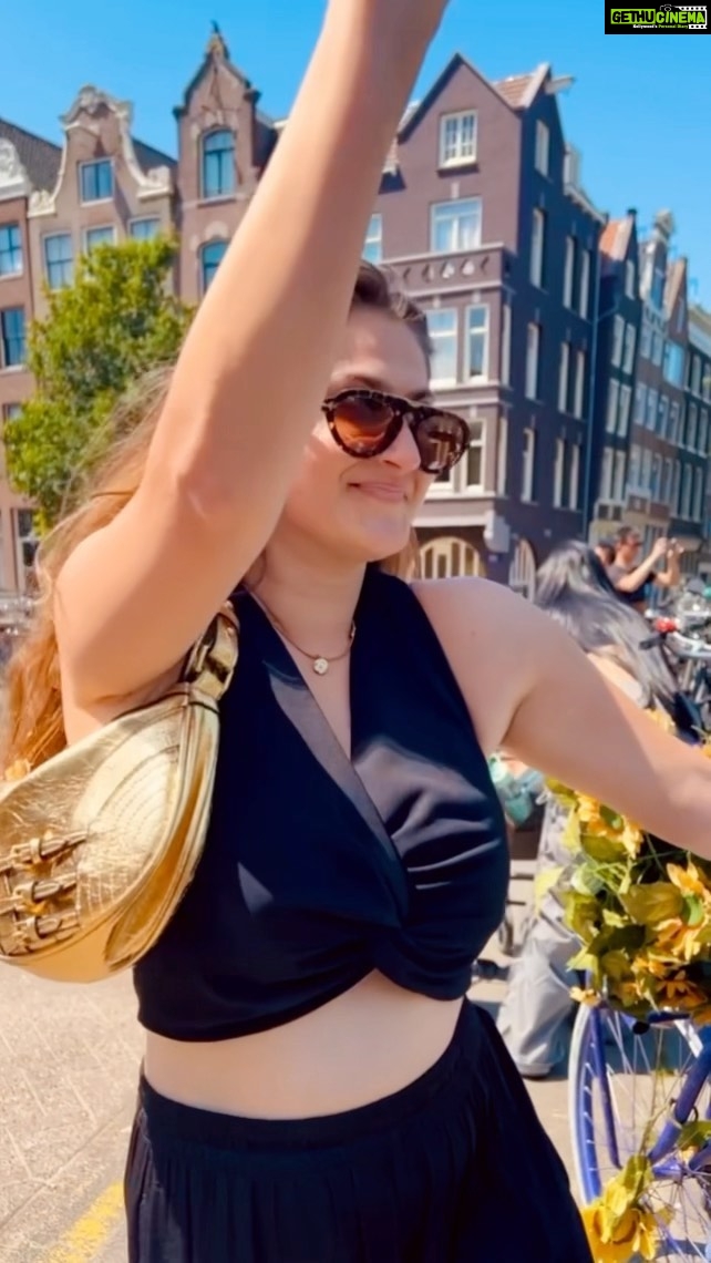 Shivaleeka Oberoi Instagram - Obsessed enough?! 🤭 Amsterdam, Netherlands