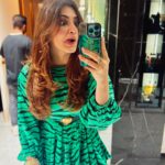 Shivaleeka Oberoi Instagram - Oh heeyy! 🖤 ➡️ Ok, bye! 🤪