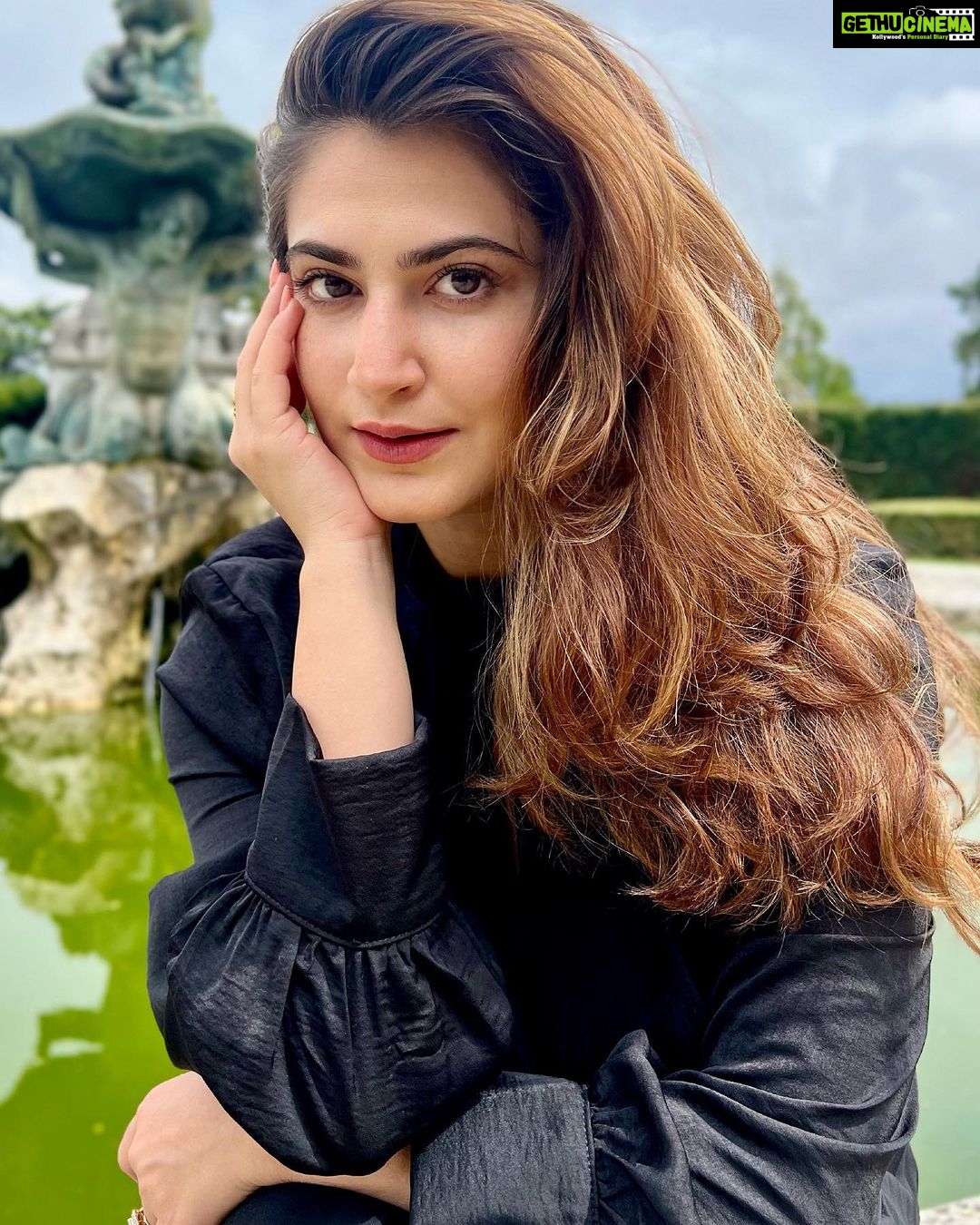 Shivaleeka Oberoi Instagram - A look was served today. ✨