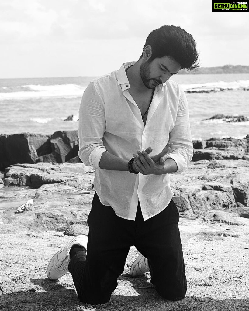 Shivin Narang Instagram - "Lost in the timeless allure of the waves 🌊🤍