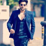 Shivin Narang Instagram - Hello Siri ! Photo dump please . . #shivin #shivinnarang #photodump @retouchbyhim @clickwitharjun
