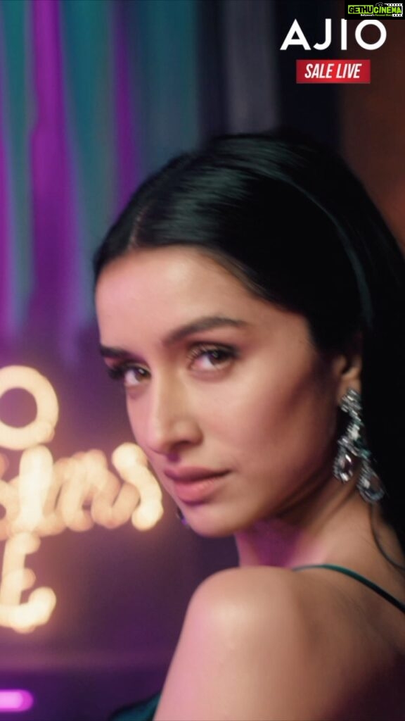 Shraddha Kapoor Instagram - AJIO ALL STARS SALE, NOW LIVE! The biggest stars of fashion from 5500+ brands and 1.5 million+ styles at 50-90% Off only at @ajiolife. Top Iconic brands, hourly deals, assured gifts and top shopper rewards. Download the AJIO app and shop your favorites. #AjioAllStarsSale #FashionsBiggestStars #AjioLove #HouseOfBrands