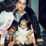 Shraddha Kapoor Instagram - On YOUR birthday, Ive decided to put a pic of ME being fed cake muaaaaahahahah 😏 And this isn’t even a throwback from YOUR bday. It’s from Mommy’s muaaaahahahaaaaaa 😈 Happy Birthday Bhaiya @siddhanthkapoor I O U ❤️❤️❤️